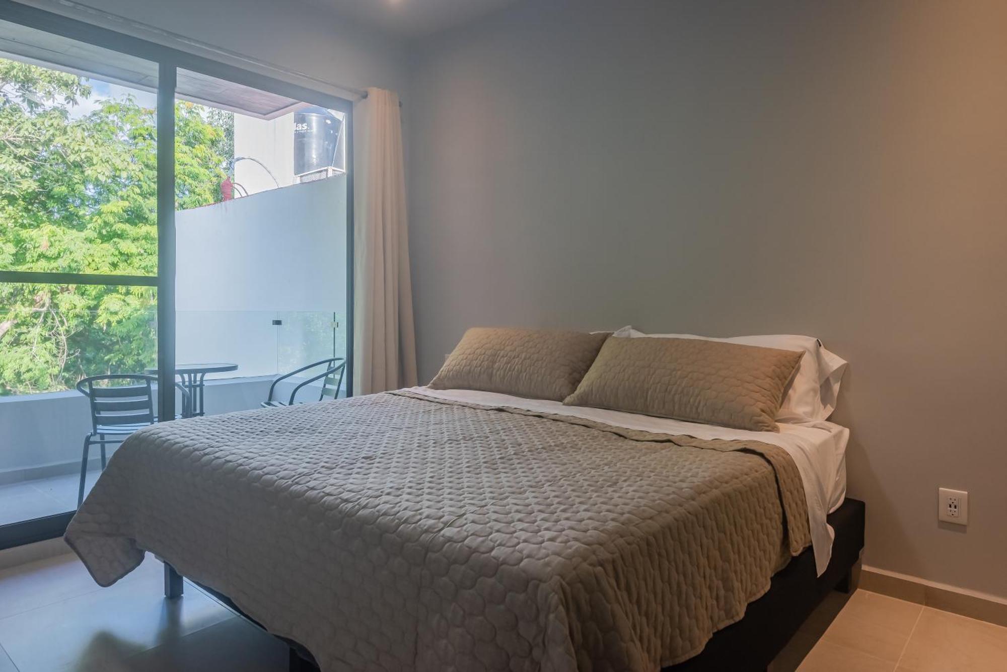 New House In Selvanova Coto 10, *