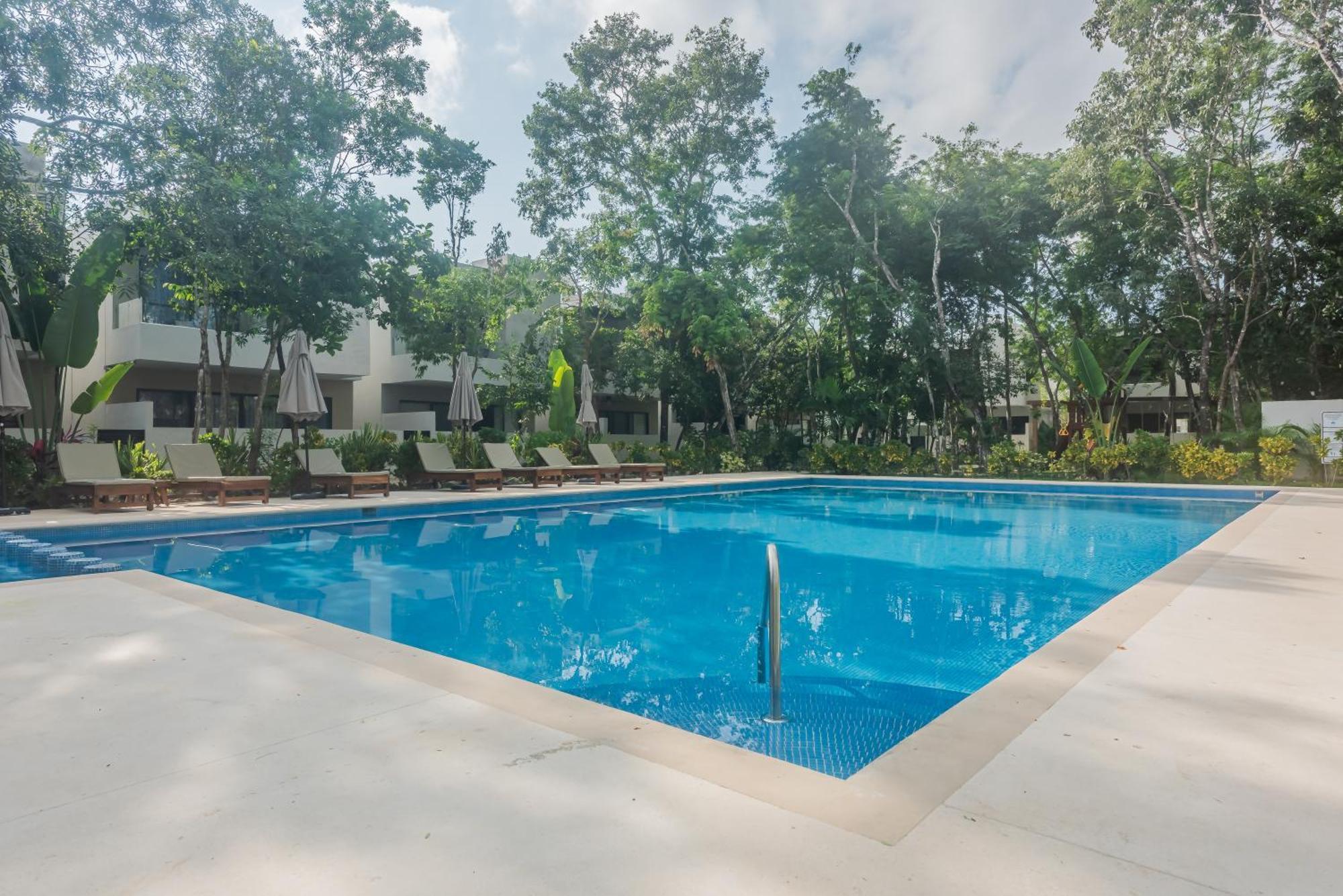 New House In Selvanova Coto 10, Playa del Carmen